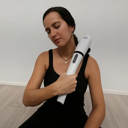 RelaxME trådlös massör